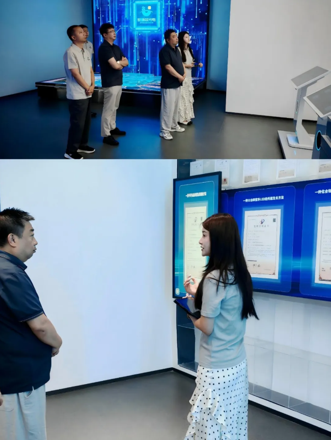 聚瑞芯光电邀请军旅作家高建成开展专题讲座